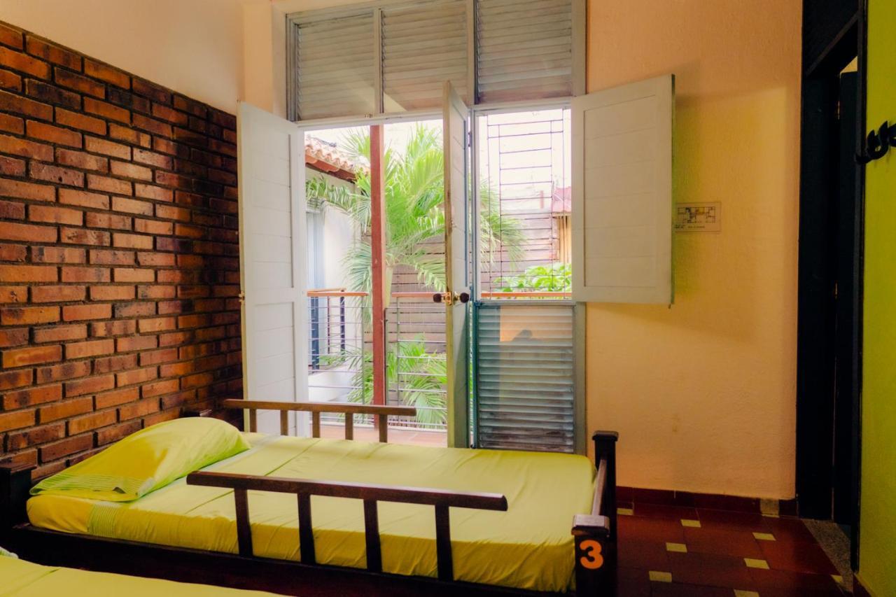 Aluna Hostel B&B Santa Marta  Exterior photo